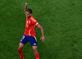 Sportske novosti – Španjolsko čudo od djeteta srušilo je čak četiri rekorda. Prestigao je i velikog Peléa