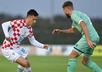 Sportske novosti – Turci krenuli po mladu HNL zvijezdu: Stigli sa 750.000 eura, klub ih ekspresno odbio