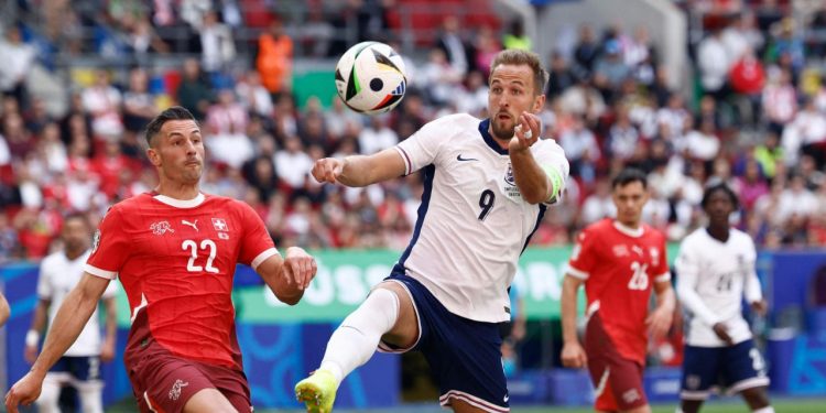 Sportske novosti – UŽIVO: Kane tražio kazneni udarac, sudac samo odmahnuo rukom, ravnopravna bitka Engleske i Švicarske