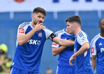 Sportske novosti – UŽIVO: Stigali su sastavi. Pjaca od prve minute, Jakirović ide na velikana Turske s najjačom postavom