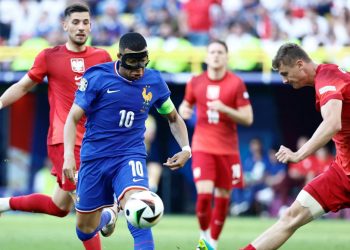 Sportske novosti – UŽIVO: Stigli su sastavi, belgijski izbornik iznenadio, maskirani Mbappé predvodi Francuze