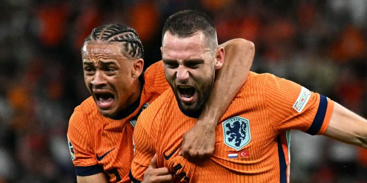 Sportske novosti – UŽIVO/VIDEO: Preokret Nizozemske u šest minuta, šokirani Turci pred ispadanjem