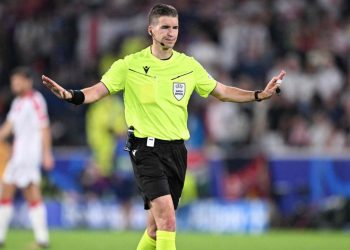 Sportske novosti – Uefa objavila tko sudi finale Eura, čeka ga najveći izazov u karijeri