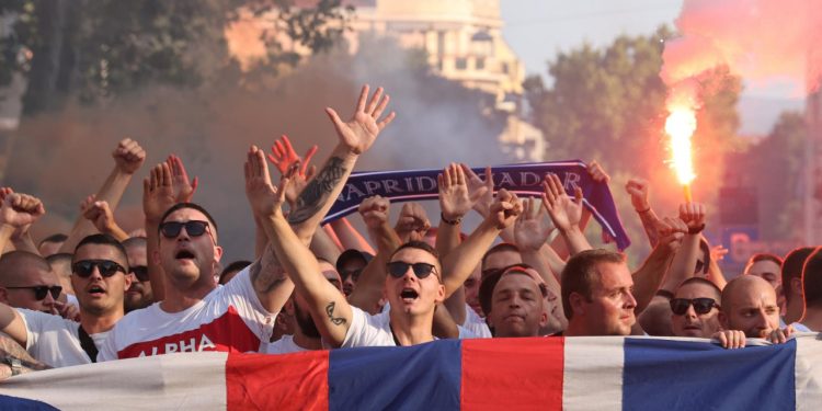 Sportske novosti – Utakmica koja će ući u povijest Poljuda i HNL-a: Rakitić ipak debitira dan prije velikog praznika?