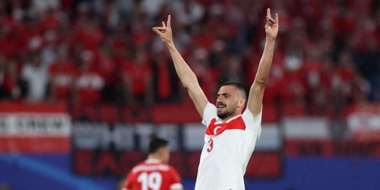 Sportske novosti – Zabio pobjednički gol za četvrtfinale pa pozdravio ‘Sive vukove’ i izazvao veliki skandal u Njemačkoj