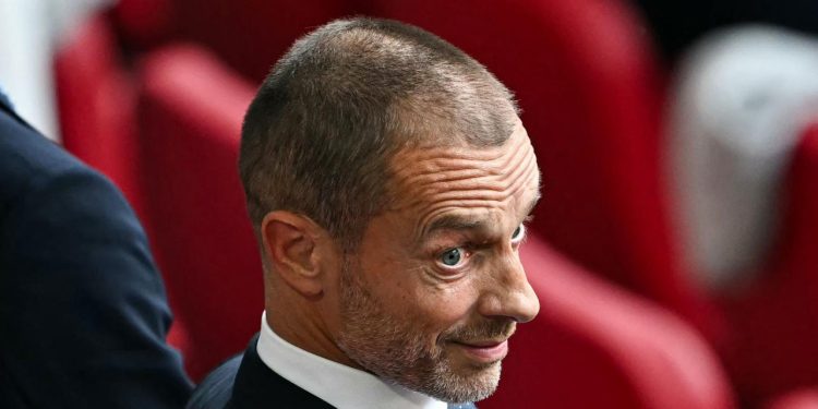 Sportske novosti – Žestoka poruka Čeferinu: ‘Prokleto natjecanje! A ovo s VAR-om na Euru, je li to bila slučajnost?’