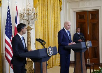 Sve veći pritisak na Bidena: Ovaj vikend možda bude presudan