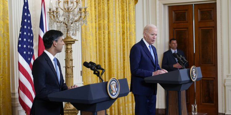 Sve veći pritisak na Bidena: Ovaj vikend možda bude presudan