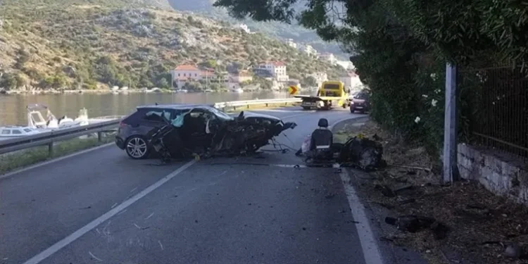 TEŠKA PROMETNA NESREĆA KOD DUBROVNIKA Poginula 19-godišnja osoba, troje ozlijeđenih!