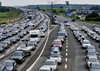 Teška prometna nesreća na A1: Zatvoren promet prema Zagrebu, kolone su ogromne