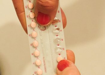 Texas AG tuži Bidenova administratora zbog kontrole rađanja za tinejdžere bez pristanka roditelja