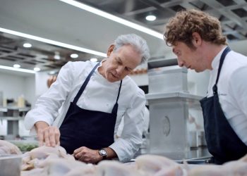 THE BEAR Tko su slavni chefovi koji se pojavljuju u trećoj sezoni iščašene kulinarske serije | NACIONAL.HR