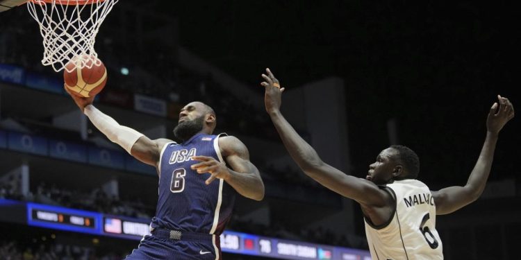 Tim SAD-Južni Sudan 101-100: LeBron James odlučujući, ali kakva bol