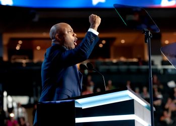 Tim Scott održao uzbudljiv govor RNC-a nakon pokušaja atentata na Trumpa: ‘Đavo je došao u Pennsylvaniju’
