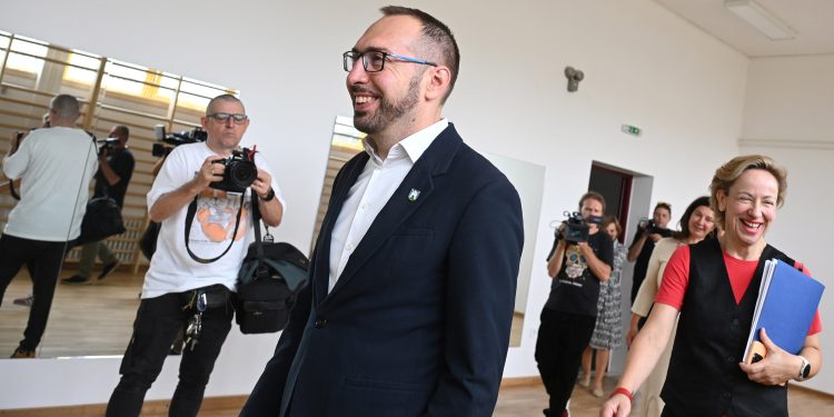 Tomašević pokrenuo novu platformu za građane: Možete prijaviti svoje probleme