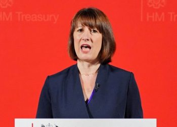 Torijevci su napustili UK s prekomjernom potrošnjom od 22 milijarde funti – kancelarka – RT World News