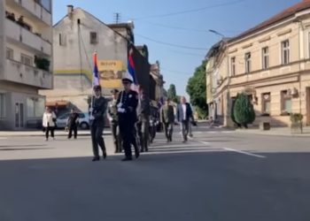 Tresla se BiH, marširala srpska vojska: ‘Hrvati i Bošnjaci uvijek su bili na strani zla’