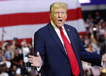 Trump bi mogao prekinuti širenje NATO-a – Politico – RT World News