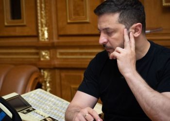 Trump je održao ‘jako dobar’ telefonski razgovor sa Zelenskim — RT World News