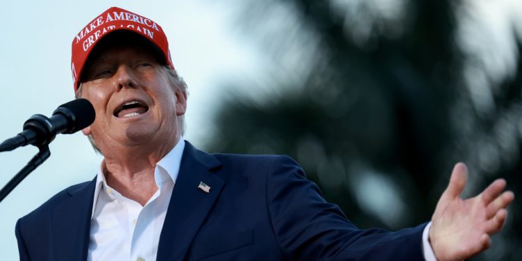 Trump kaže da ‘ne voli sankcije’ — RT World News