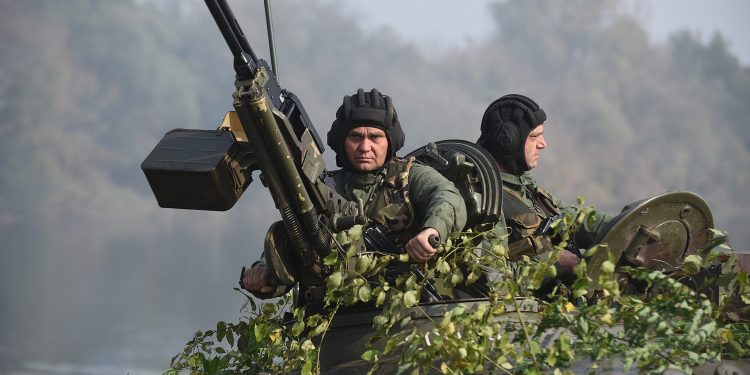 Trumpov tajni plan za Srbiju ugrožava i Hrvate: ‘Dobro je da smo se počeli naoružavati’