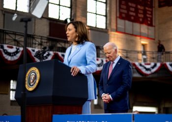 Trumpova kampanja trolira Bidena oko potpredsjedničke debate — RT World News