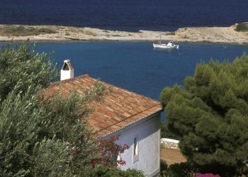 Turist je navodno pronađen mrtav na grčkom otoku s misterioznom ozljedom glave