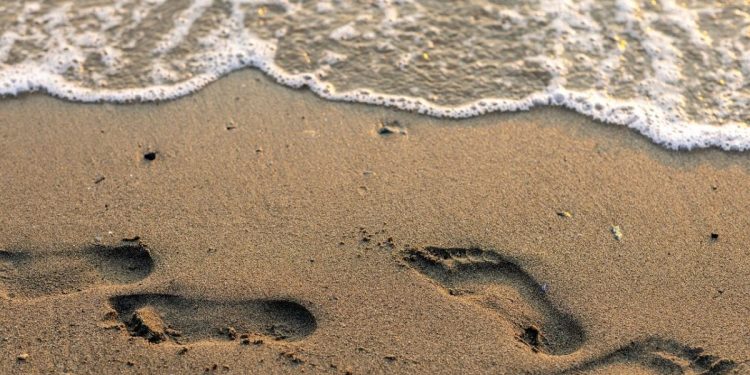 Turisti na plaži agresivno potjerali ženu s unukom: “Ovo je prešlo svaku granicu”