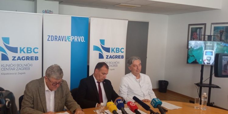 U Zagrebu predstavljen novi robotski kirurški sustav: ‘Vidio sam sve prednosti, ovo dugo sanjamo’