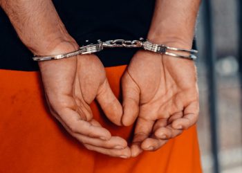 UHIĆENJA U RIJECI Policijska akcija protiv dilera narkotika