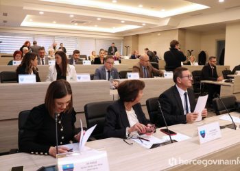 USVOJEN NACRT DOPUNE PROSTORNOG PLANA HNŽ Vladajućima se žuri, oporba kaže da je nakaradan