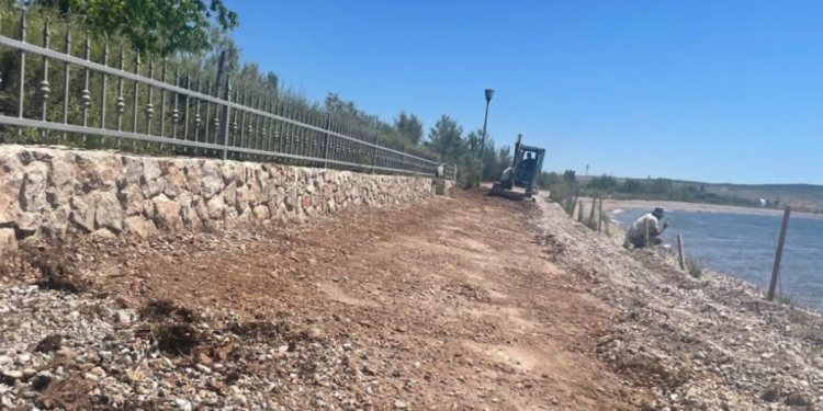 Udruga “Seline” ne predstavlja mještane niti brani pomorsko dobro već isključivo svoje privatne interese!