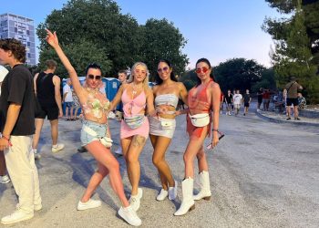 Ugostitelj s Brača: “Od ovih gostiju nemamo ništa. Piju, puše, koriste šumicu kao WC…”