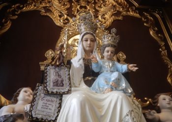 Ukazuje se Gospa Karmelska: ‘Svatko tko ga nosi bit će pošteđen pakla’