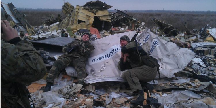 Ukrajina obilježava 10 godina od rušenja putničkog zrakoplova MH17