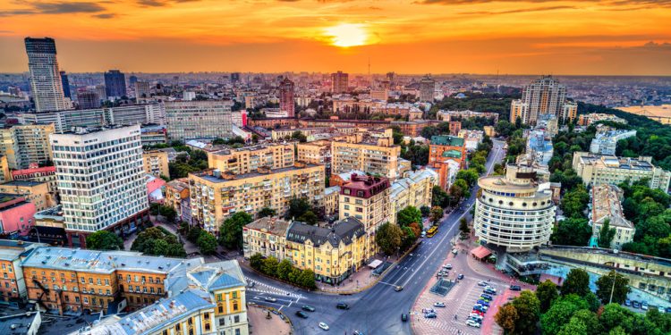 Ukrajina uvodi ranije zalaske sunca u inat Rusiji — RT Rusija i bivši Sovjetski Savez