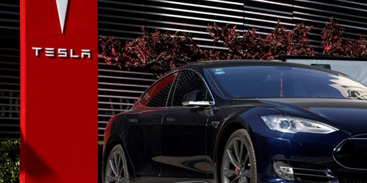 Uoči Dana nezavisnosti Tesla skočio više od 10 posto