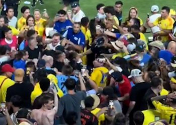 Urugvaj-Kolumbija, senzacionalna tučnjava: uključeni su i igrači