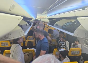 VIDEO Avion iz Beča nije sletio u Split. Preusmjeren je u drugi grad, evo što se događa u Zračnoj luci u Splitu