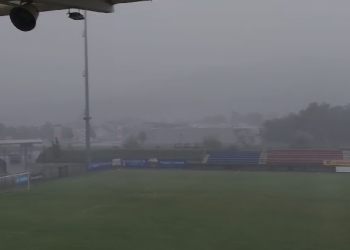 VIDEO: Ništa od utakmice Dinama i velikana Turske! Pogledajte ‘oluju svih oluja‘ i kaos u Sloveniji