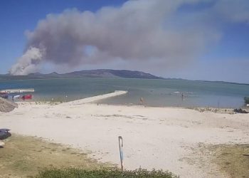 VIDEO Stravične vijesti. Izbio ogromni požar kod Pakoštana