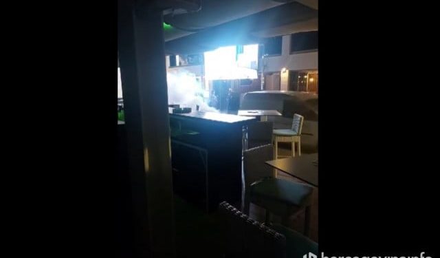 VIDEO U Neumu zaprašivali protiv komaraca pa rastjerali turiste