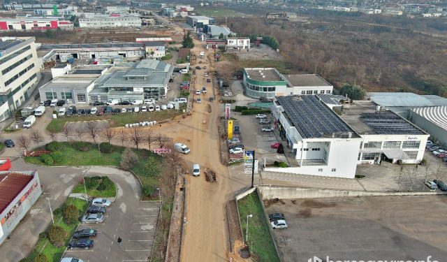 VIDEO USKORO ĆE GODINU DANA Rekonstrukciji ceste u Rodoču se ne nazire kraj, poduzetnici zbrajaju gubitke