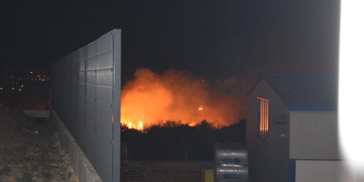 Veliki požar izbio u Kaštelima