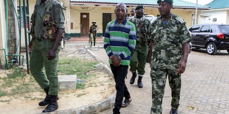 Vođi kenijskog kulta sudnjeg dana sudi se za terorizam — RT Africa