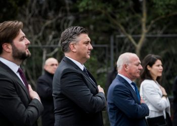 Vodi se velika bitka za najplaćenije radno mjesto u Hrvatskoj: Bivši ministar silno želi tamo