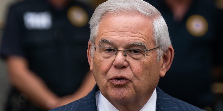 Vodič za autostopere za izbacivanje Boba Menendeza iz Senata