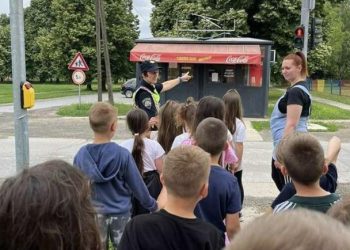Vrtićarci su učili prometna pravila, i dobri su u tome