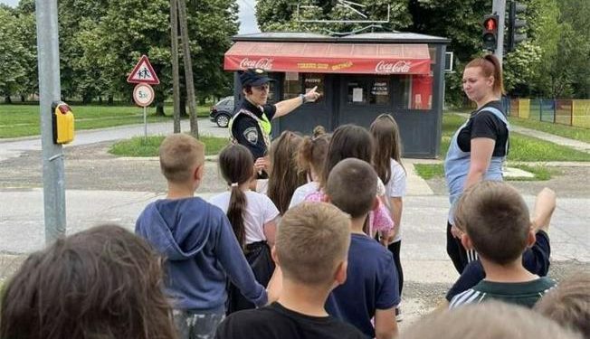 Vrtićarci su učili prometna pravila, i dobri su u tome