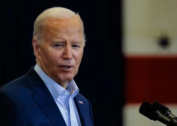 WH odgovara na izvješće da je Biden rekao savezniku da razmišlja o odustajanju od utrke